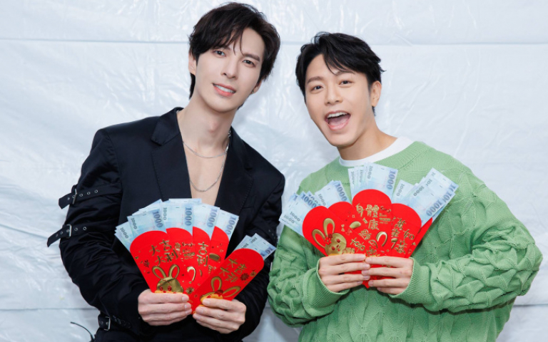 陳勢安深V秀壯碩猛肌　韋禮安大飽眼福嗨翻