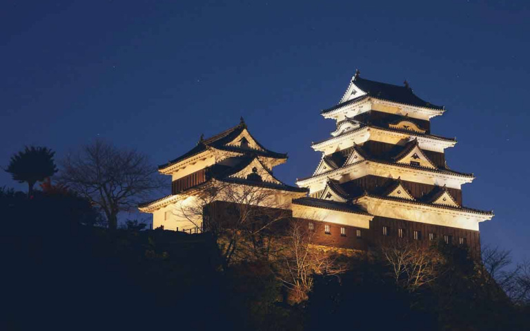 成為一日城主!一晚要價 110 萬日幣的天守閣「城泊體驗」