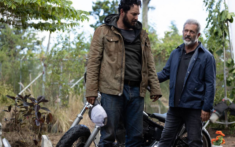 年度動作強片！《玩命獵殺》真實事件改編，動搖國本的軍火交易一觸即發！