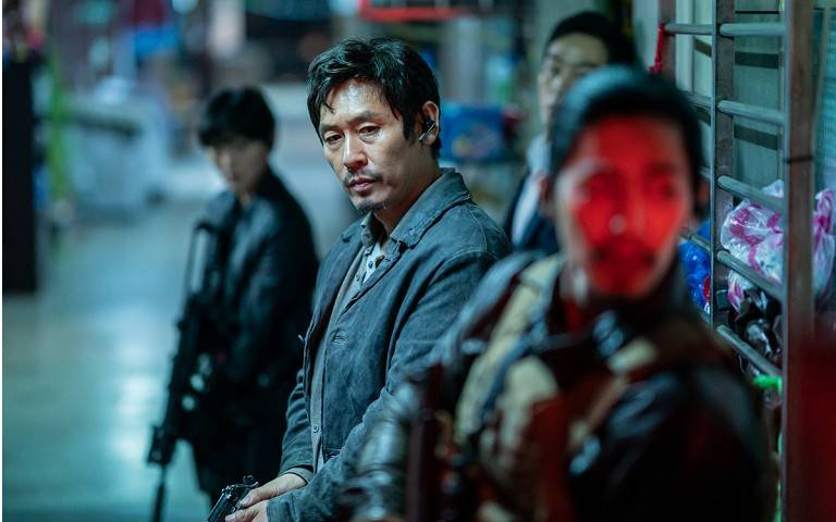 亞洲發燒星/《夜叉》導演自豪華江整宅槍戰戲 朴海秀爆池內博之超懂韓國飲酒文化