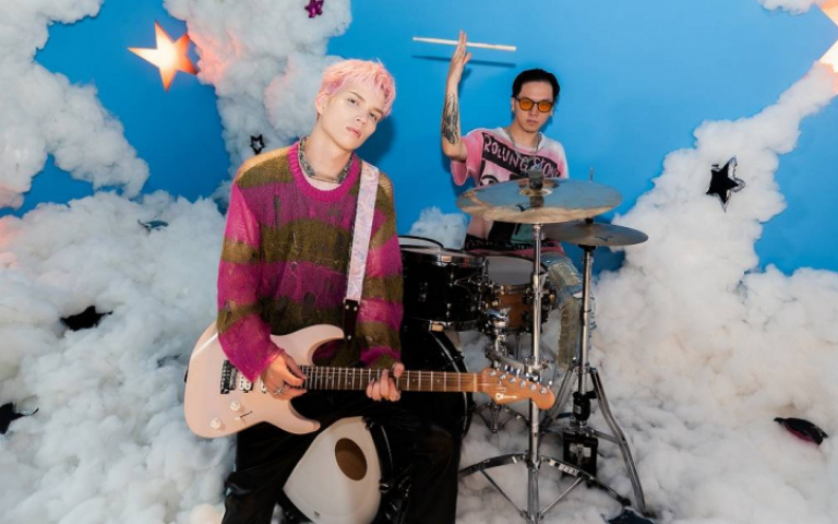 派偉俊單身3年忘記心動感覺　女神「入夢」寫成新歌