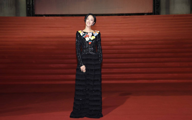 金馬60／桂綸鎂典雅禮服氣質超迷人　追星想見林青霞