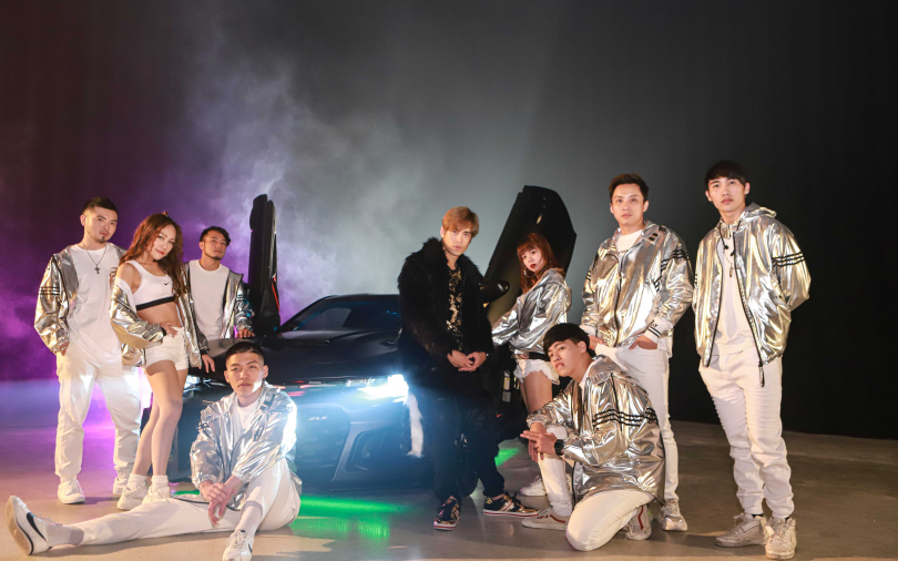 舞蹈PK浩角翔起！Gino豪砸115萬改車