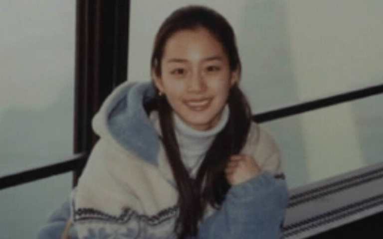 天然美女代表！金泰希舊照曝光美到太誇張，大學時期只要出門就被星探遞名片！