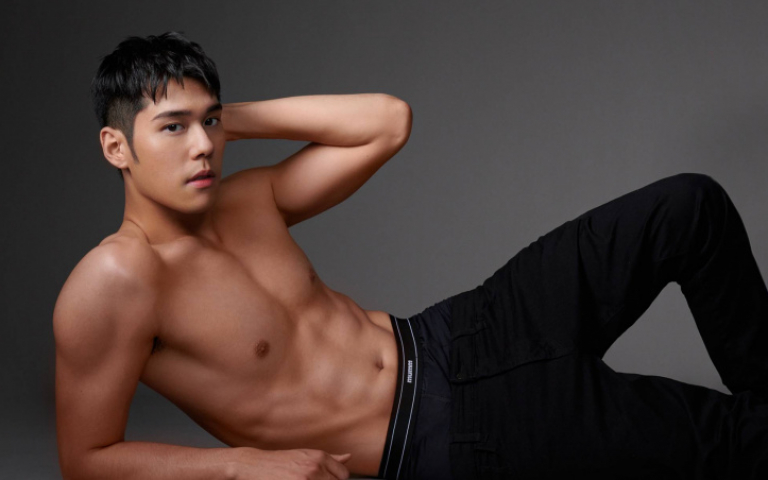 周予天解放內褲大秀公狗腰　資工彌滿意狂讚