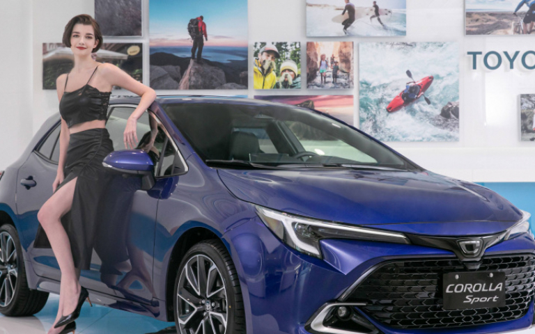 國內車市／87.5萬元起！Toyota Corolla Sport雙車型登場　內裝、安全配備全面升級