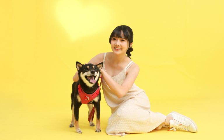 寵物情緣／蔡衣宸克服社恐踏上球場　被愛犬強迫社交