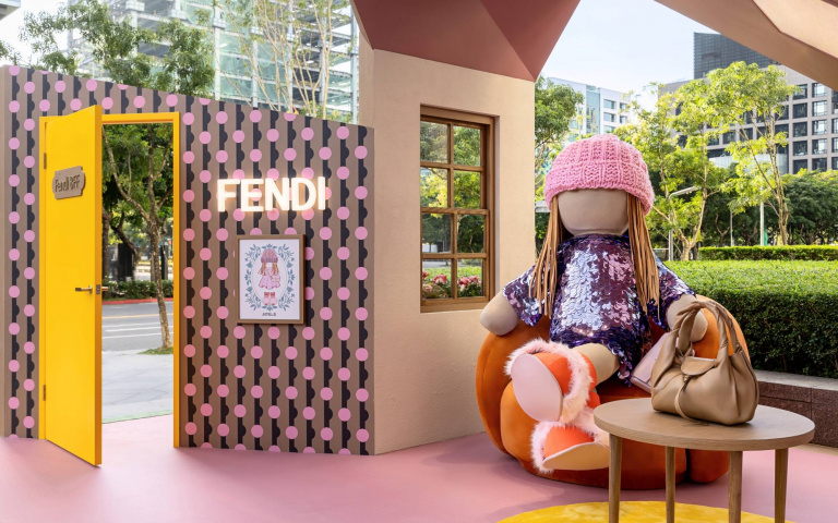 全球唯一FENDI BFF House台北101登場！娃娃吊飾限量編號曝光