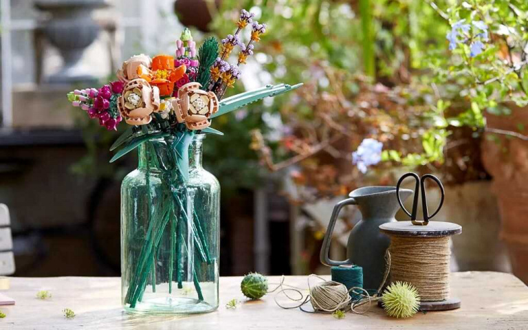 組樂高與花束一次完成!情人節「LEGO花束」GET