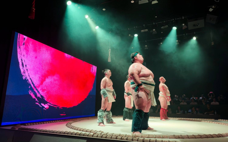 大阪新體驗！相撲表演融合傳統與現代娛樂元素，感受日本國技氛圍！