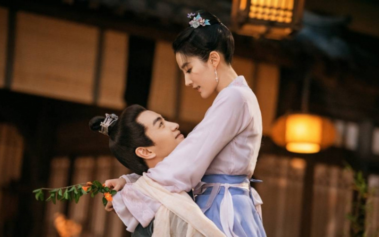 劉亦菲對陳曉日久生情　含淚認了「我可能有點喜歡他」