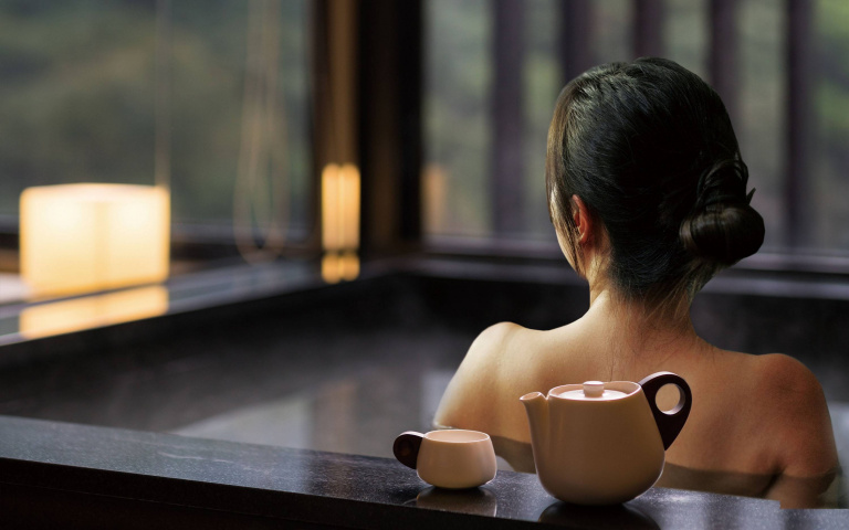 媽媽入住飯店享泡湯和法式限定蛋糕！還能免費升等豪華客房！