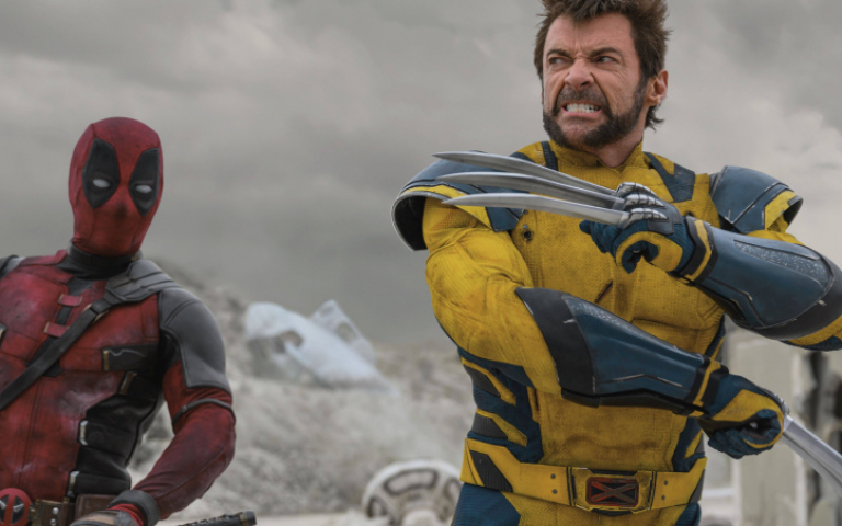 休傑克曼自爆穿死侍緊身衣上床　萊恩雷諾斯虧太緊：全身要上油