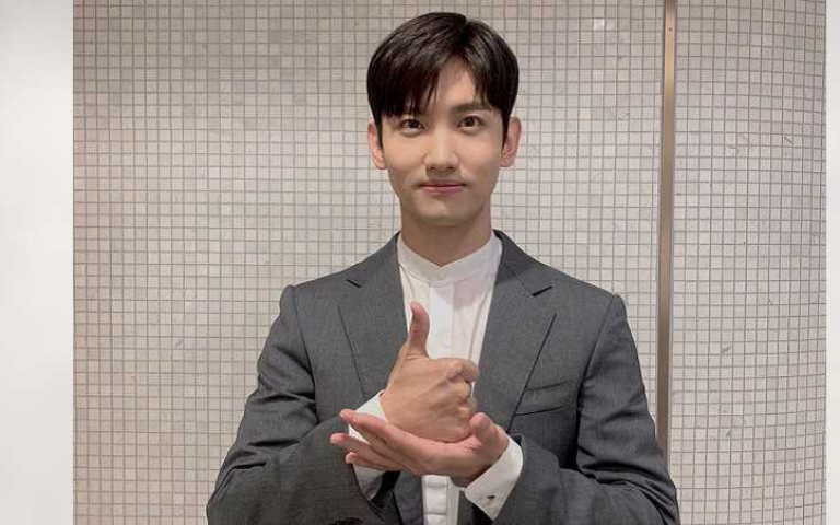 東方神起成員昌珉公布婚訊 9月娶回美嬌娘