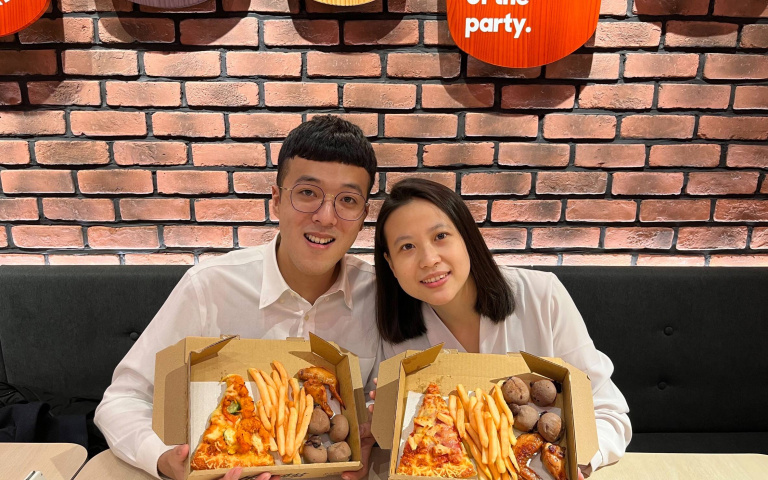 必勝客套餐第二份半價!早餐新品「德式香腸菠蘿蛋堡」限量供應!