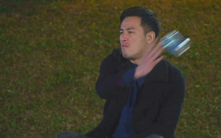 傅子純飲料罐隨手一扔 她被砸中額頭…竟冒出黑青