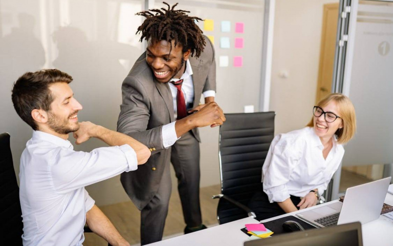 職場最強「定心丸」！這3星座天生自帶擔當　活成同事的避風港