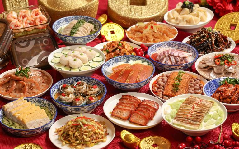 五星酒店頂級年菜!由萬元鮑參盆菜、古法佛跳牆領軍!搭配台、滬、日、西式精彩食藝 搶攻年菜外帶商機