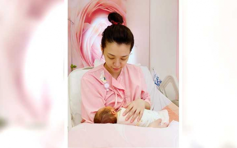 王思平生了! 女兒「小米果」像天使:母愛大噴發了