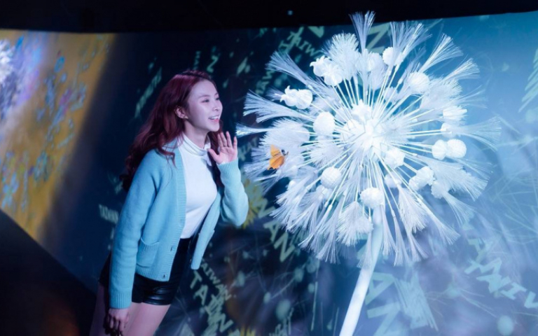 Elkie莊錠欣《炸裂吧！》工作滿檔　開心被香味療癒