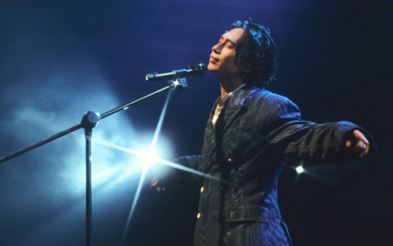 柏霖演唱會開場就想哭　情緒潰堤歌迷接力唱完整首歌