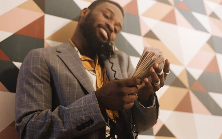 賺錢了！這4星座迎來「宇宙加薪潮」 正財偏財一起賺迎財富自由