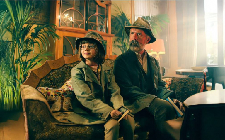 導演吳世洲「禁車入鏡」營造書香世界　《門對門移動書店》榮獲觀眾票選獎