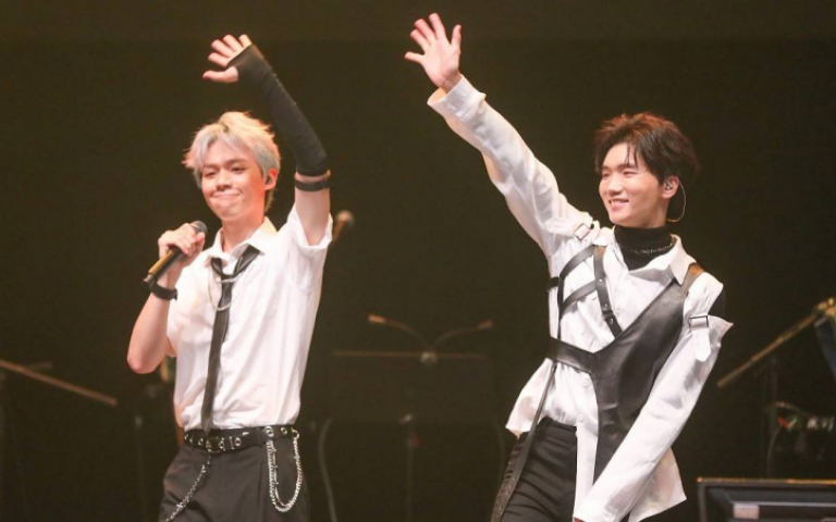 黃氏兄弟見面會千人嗨翻 金曲歌后、阿滴現身觀眾席掀高潮