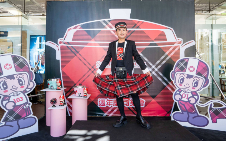 虧吳姍儒「已讀不回」沒禮貌 黃子佼密謀金鐘帶愛女爭紅毯第一帥