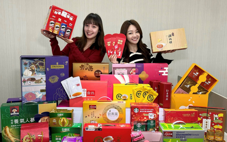 三大指標年貨商圈搬上線！打造全台最大「momo線上年貨大街」！