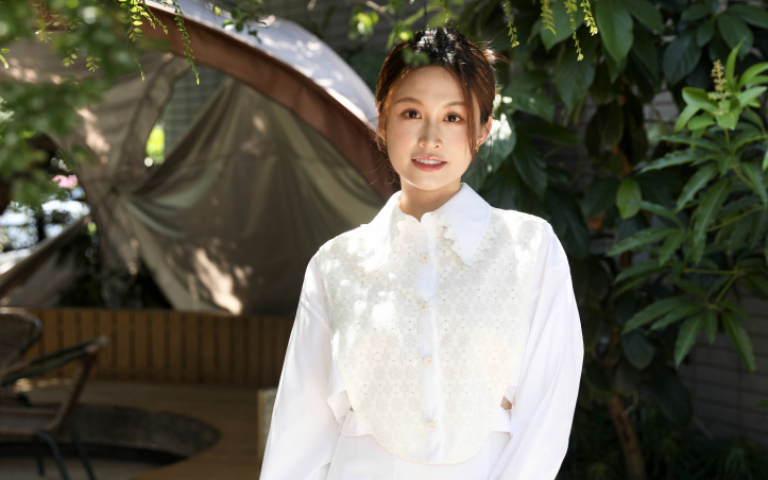 Ribbon晨熙挺過爸中風媽失明　圓夢買房孝順家人