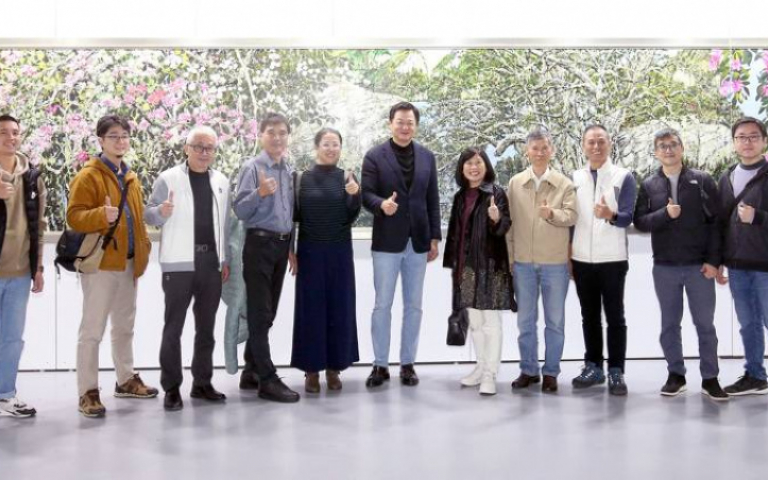 每一筆都是當下瞬間體驗　周錫瑋「一合相」畫展於松菸開展