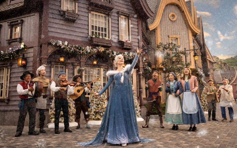 香港迪士尼20週年派對登場！茱蒂、尼克狂歡現身、冰雪奇緣點亮聖誕！