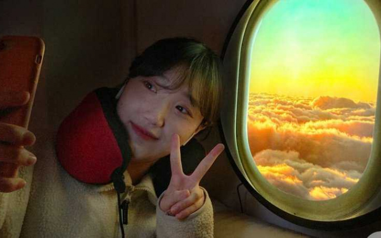 在家就能重溫雲層上的夕陽或日落!韓國「飛機窗LED燈」
