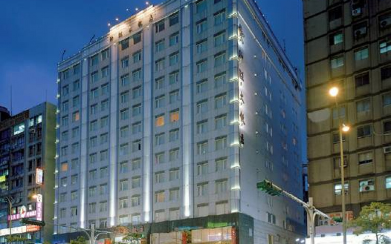 台北神旺大飯店9/15熄燈 普諾麵包坊加LINE好友限時享85折 預約潮品集當日晚餐送港點