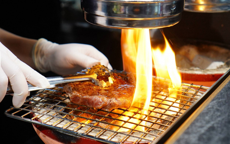 台北夢幻燒肉再+1　東區新開店主打「日本F1國產和牛」7切