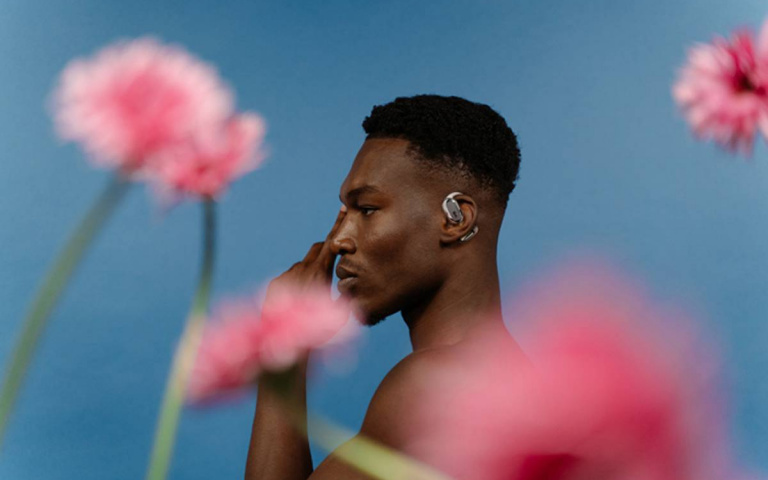 史上最強藍芽耳機！劇院級聆聽體驗、19小時超強續航，C型外掛穿戴一整天也不嫌累！