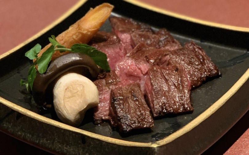 奢華和牛割烹餐廳搶搭雙11商機　 商業午餐連續11天四人同行兩人免費