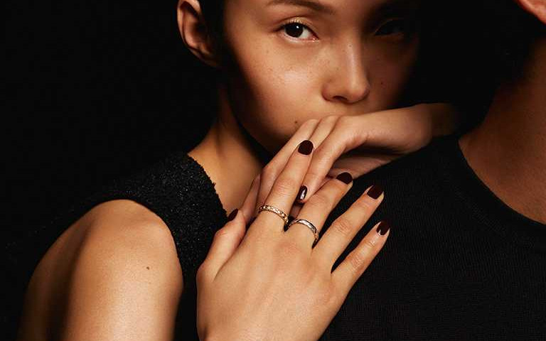 冶煉流金歲月！穿戴氣質優雅的玫瑰金珠寶　輕鬆駕馭各種場合造型