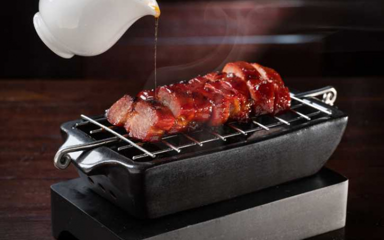 星級餐廳新廚上任　優雅風貌藏古亮今