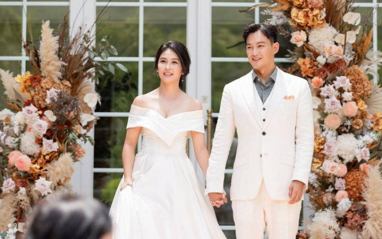 卓君澤婚宴哭了威廉溫柔拭淚 《棒棒堂》阿緯守諾包5位數紅包