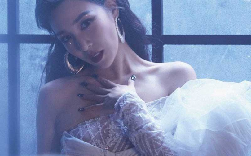 TIFFANY 單飛登台拜年