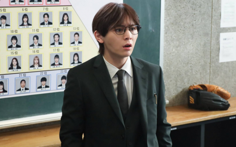 山田涼介高中校外教學被下令關車上　睽違十年接校園劇首演老師合體神木隆之介