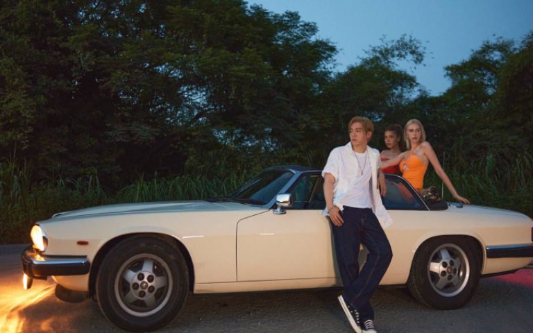 蔣卓嘉尬兩位辣妹　周湯豪親自示範性感互動