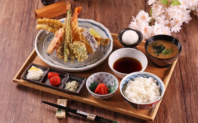 日式天婦羅專賣店開幕 脆薄麵衣一吃就愛上