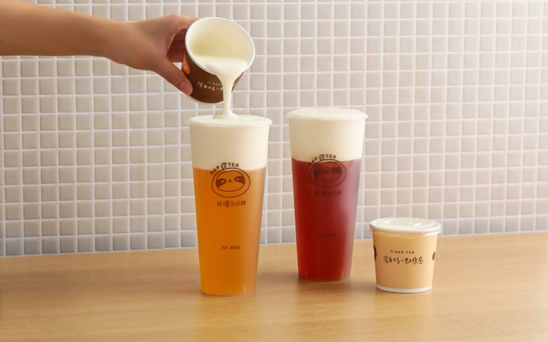 再睡5分鐘「棉被厚奶蓋全系列」買一送一！飲料控每周一開喝！