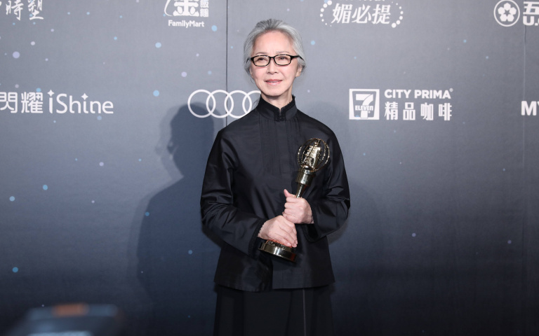 金鐘58／丁強獲特別貢獻獎　遺孀李璇哽咽：何其有幸當丁太太