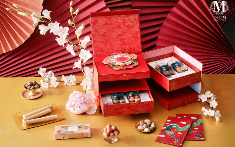 LADY M新春禮盒！開吃巧克力、可麗捲餅，還贈紅包袋及卡片！