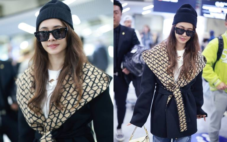 蔡依林現身巴黎機場粉絲暴動！身穿翻領大衣搭黑色毛帽造型超時髦！