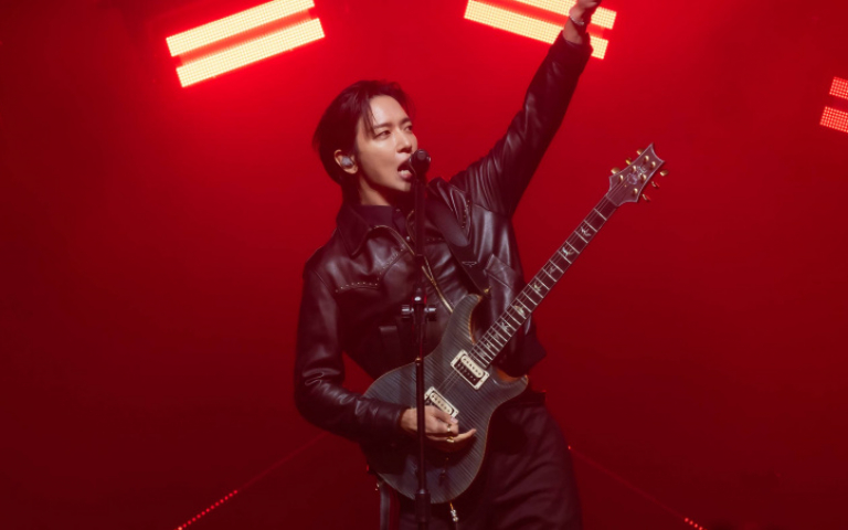 鄭容和腳傷康復CNBLUE高雄開唱　見粉絲粉絲身體不適急關切